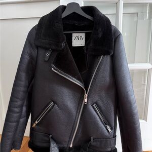Zara Women's Faux Shearling Jacket